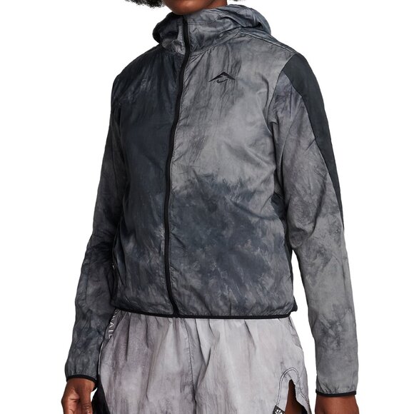 NWT Nike Trail Repel Running Hooded Windbreaker Light Jacket Medium FN6853-010 - Picture 1 of 7